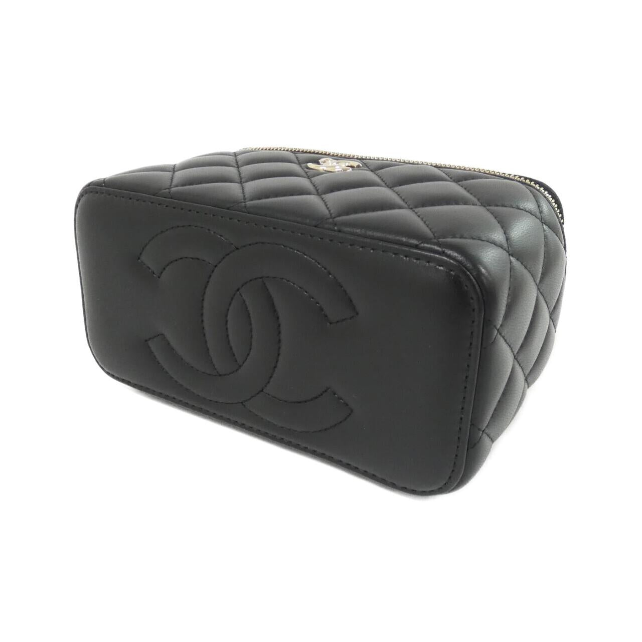 Chanel AP1472 Lambskin Shoulder Bag