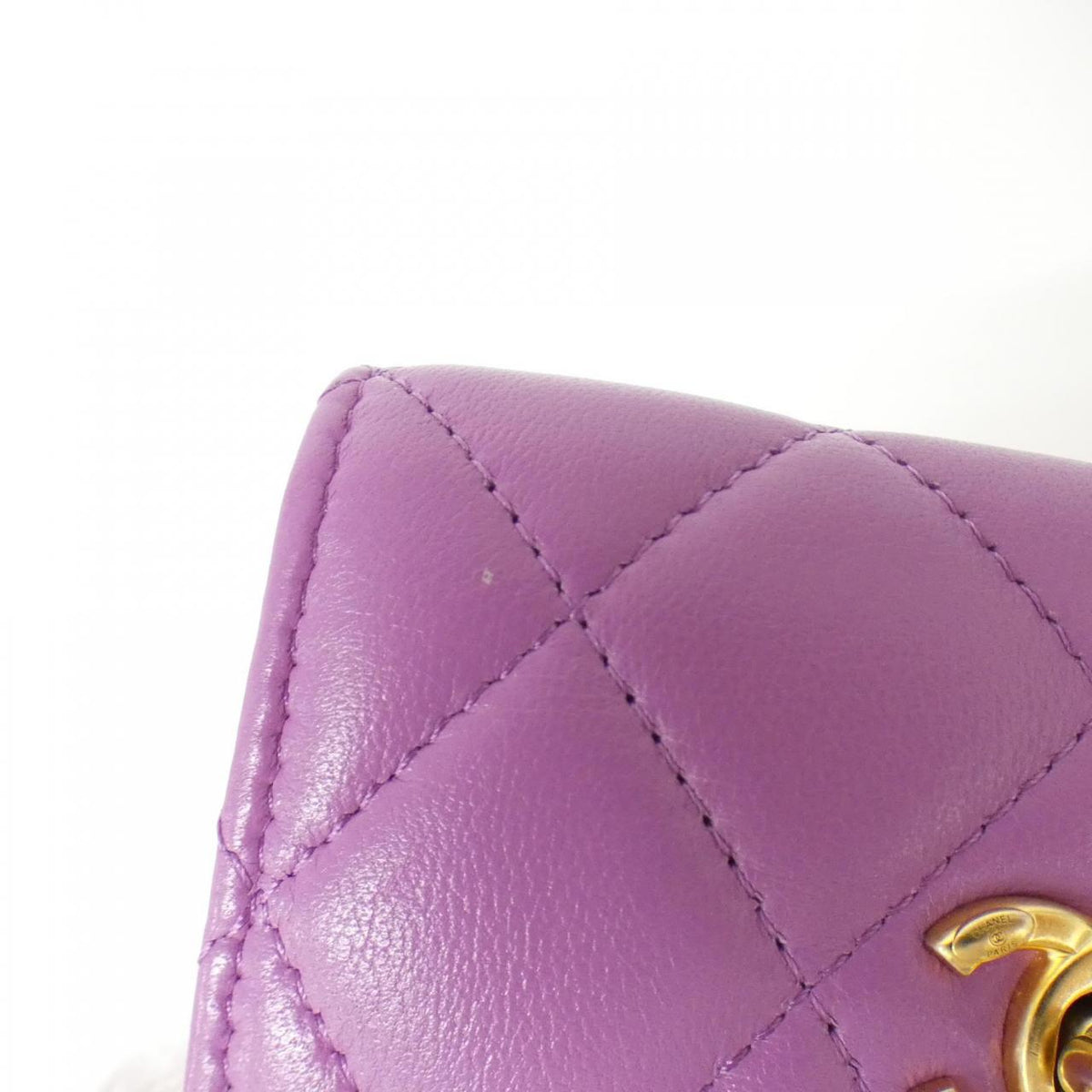 Chanel AP2704 Lambskin Chain Clutch