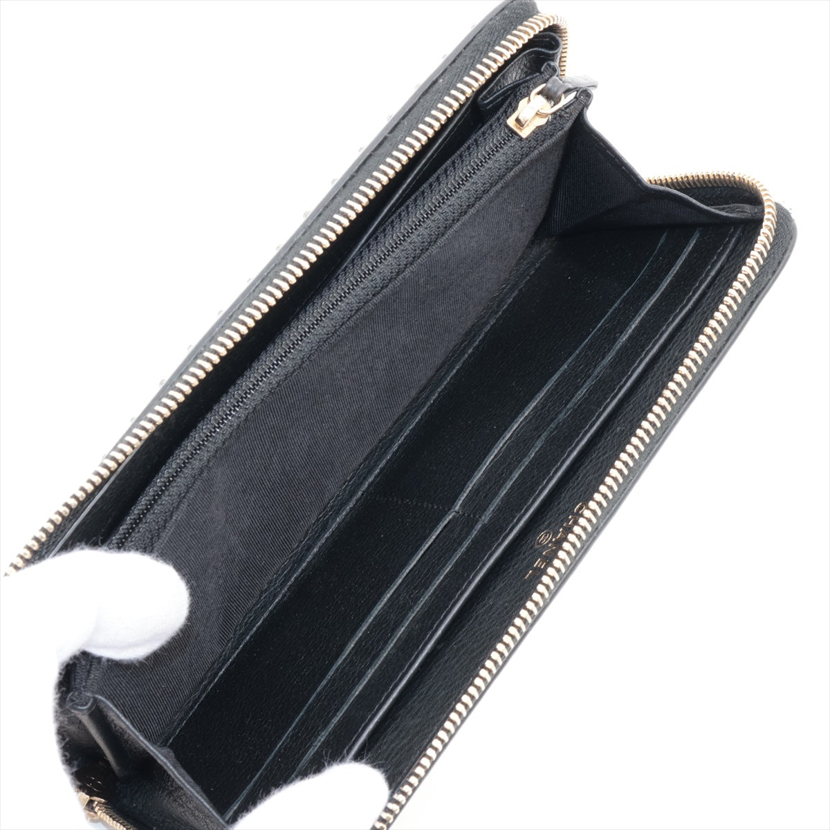 Chanel Coco Charm Leather x Stalls Round Wallet Black Gold