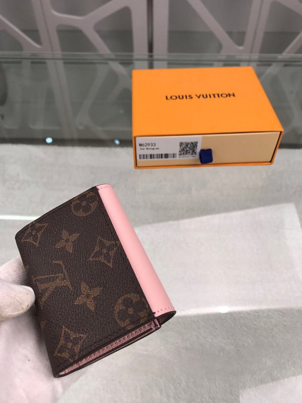 Franco Shops - Louis Vuittons - 9154