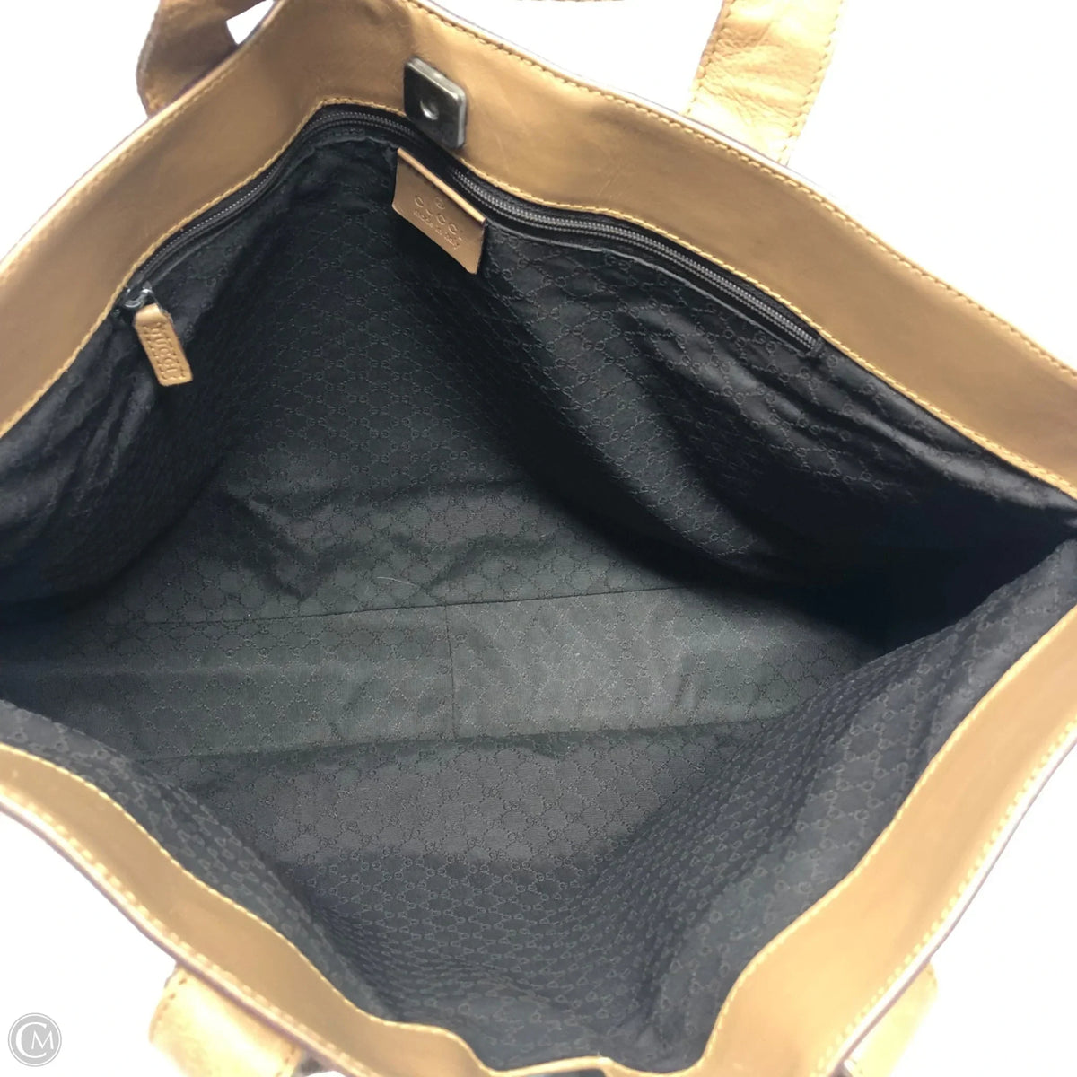 Tote Luxury Designer By Gucci, Size: Medium