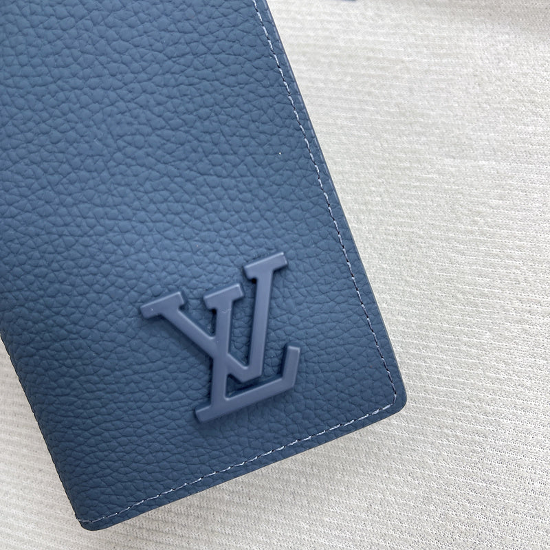 Franco Shops - Louis Vuittons - 10748