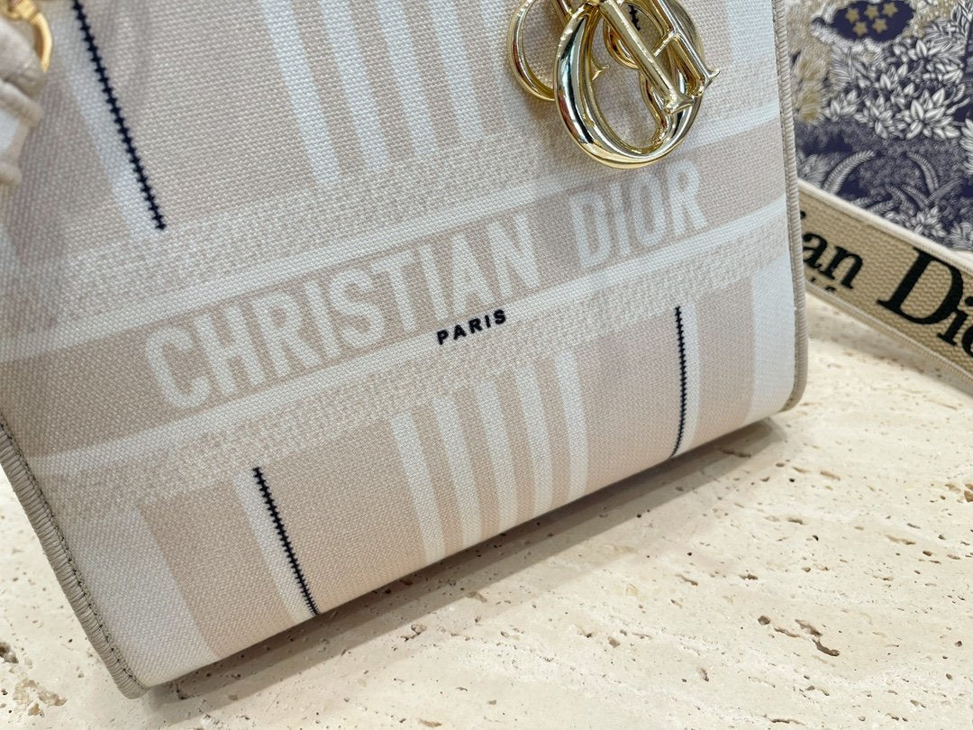 Luxury Edition Bags DIR 330
