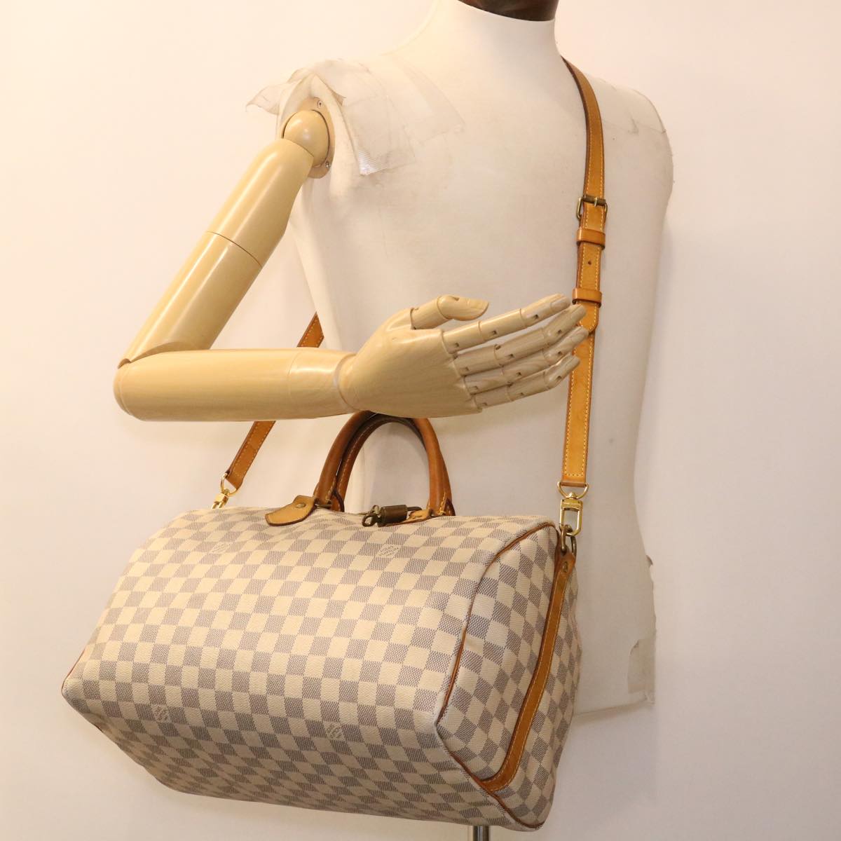 LOUIS VUITTON Damier Azur Speedy Bandouliere 35 Hand Bag N41002 LV 39036