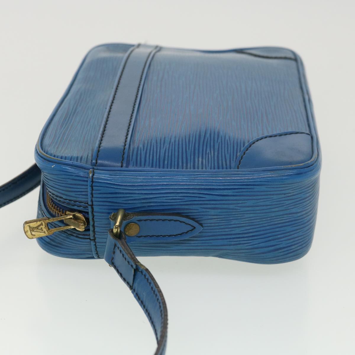 LOUIS VUITTON Epi Trocadero 23 Shoulder Bag Blue M52305 LV 39107