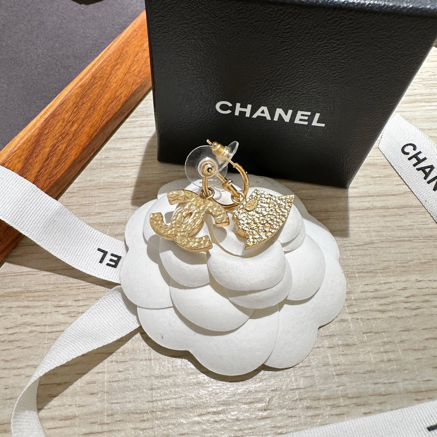 Chanel vintage earrings