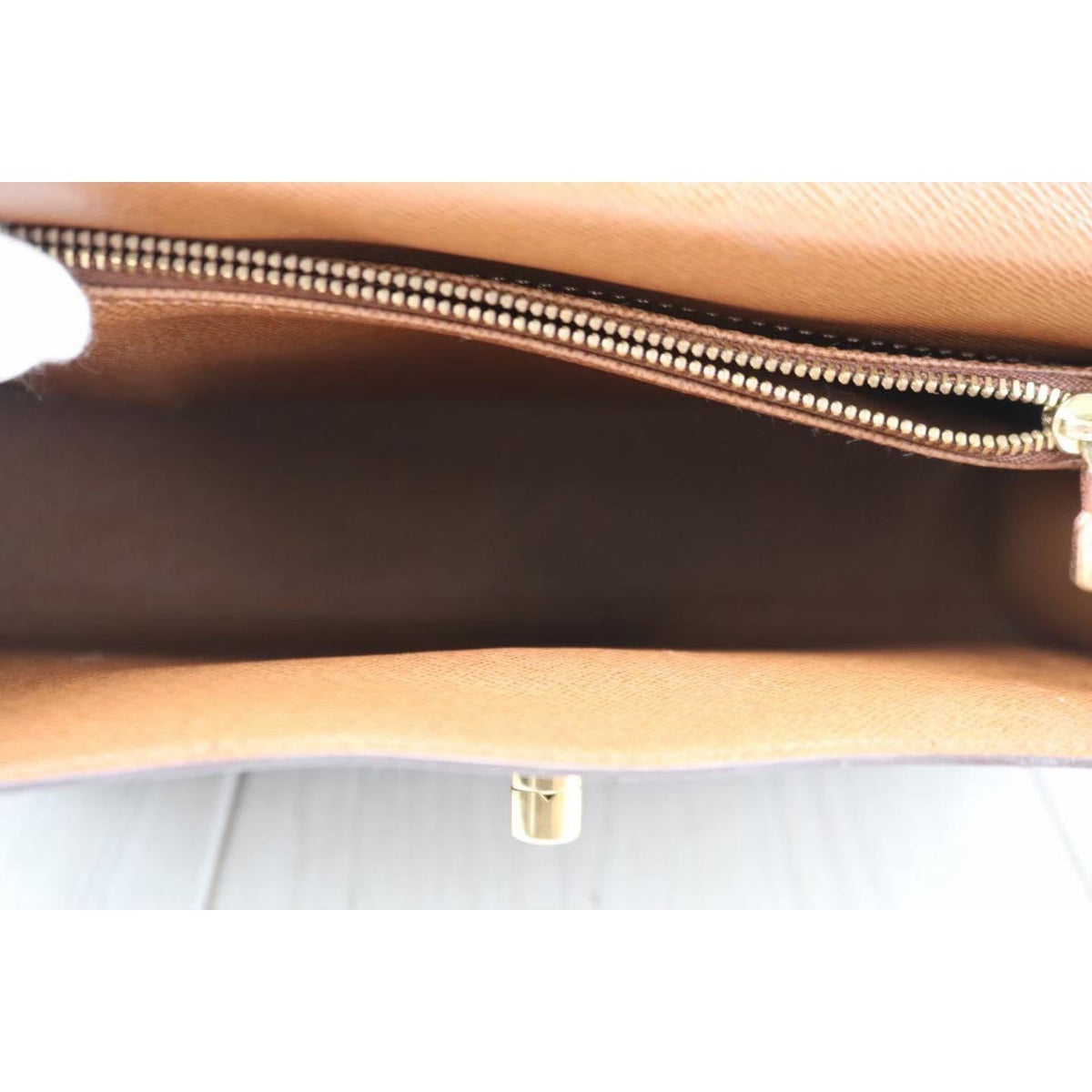 Rank SA | LV Monogram Handbag |081708