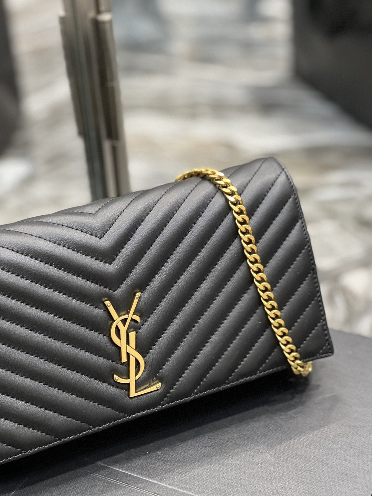 Yves Saint Laurent Kata 99 Chain Bag Black With Gold Hardware 10.2in/26cm
