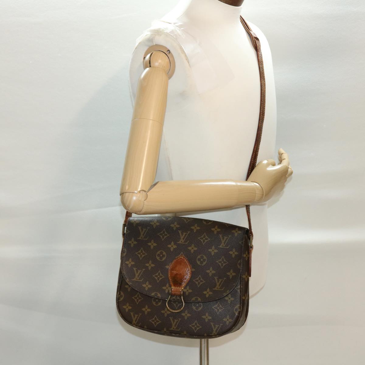 LOUIS VUITTON Monogram Saint Cloud GM Shoulder Bag M51242 LV 40762