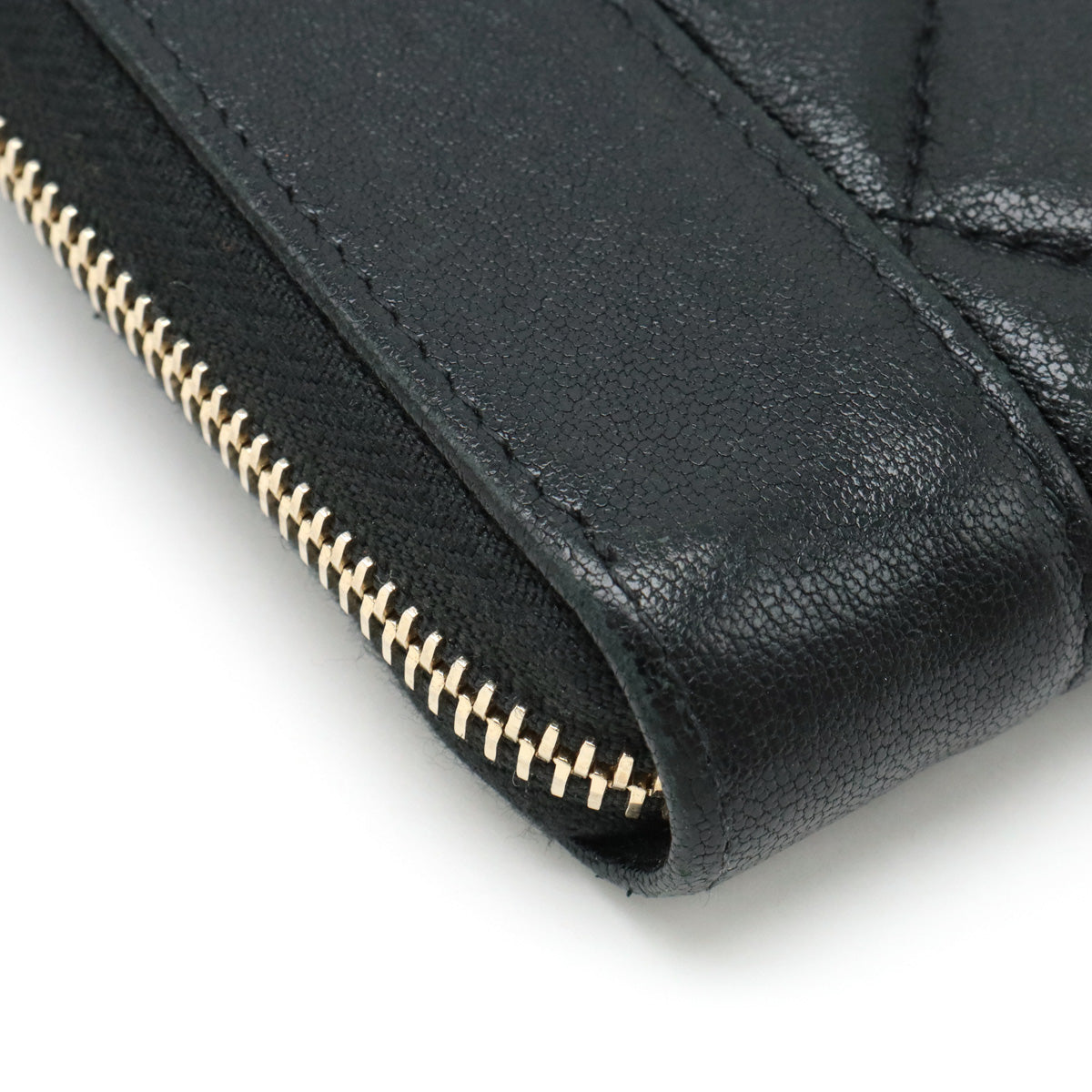 Chanel Mademoiselle Mattress Cocomark Roundfather Long Wallet Black Black Gold A80969