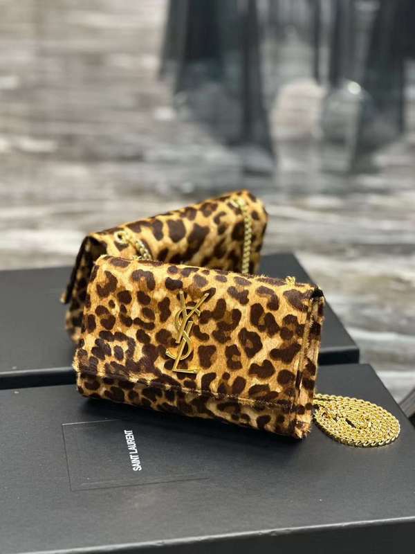 Yves Saint Laurent - Bags