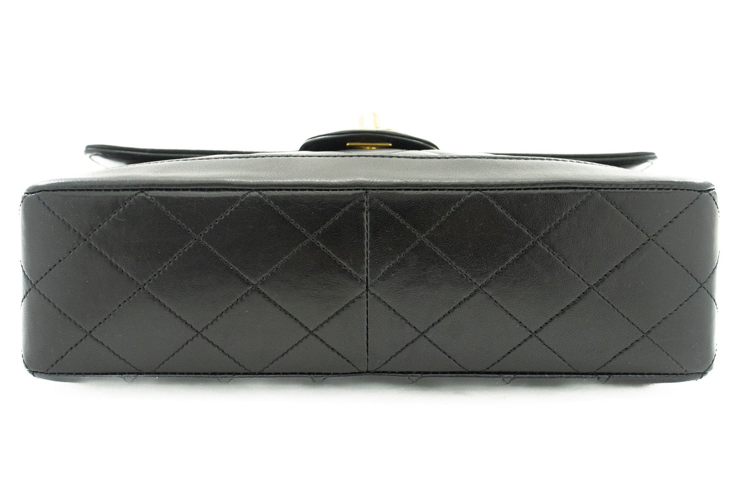 CHANEL Vintage Classic Chain Shoulder Bag Flap Quilted Lambskin j97