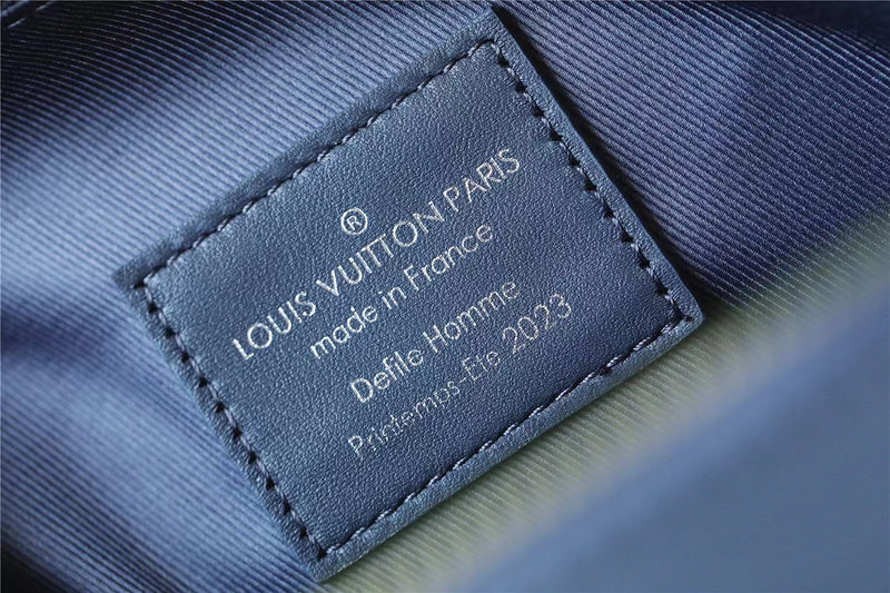 Franco Shops - Louis Vuittons - 9937