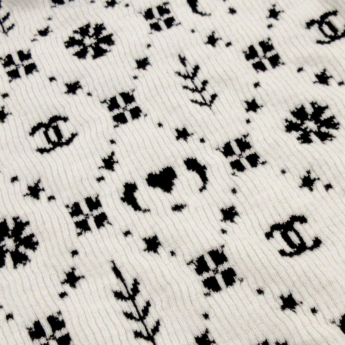Chanel 2019 Neige T-shirt, 38