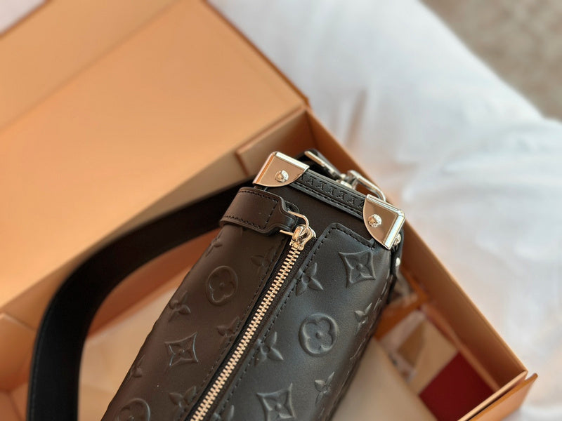 Franco Shops - Louis Vuittons - 15112