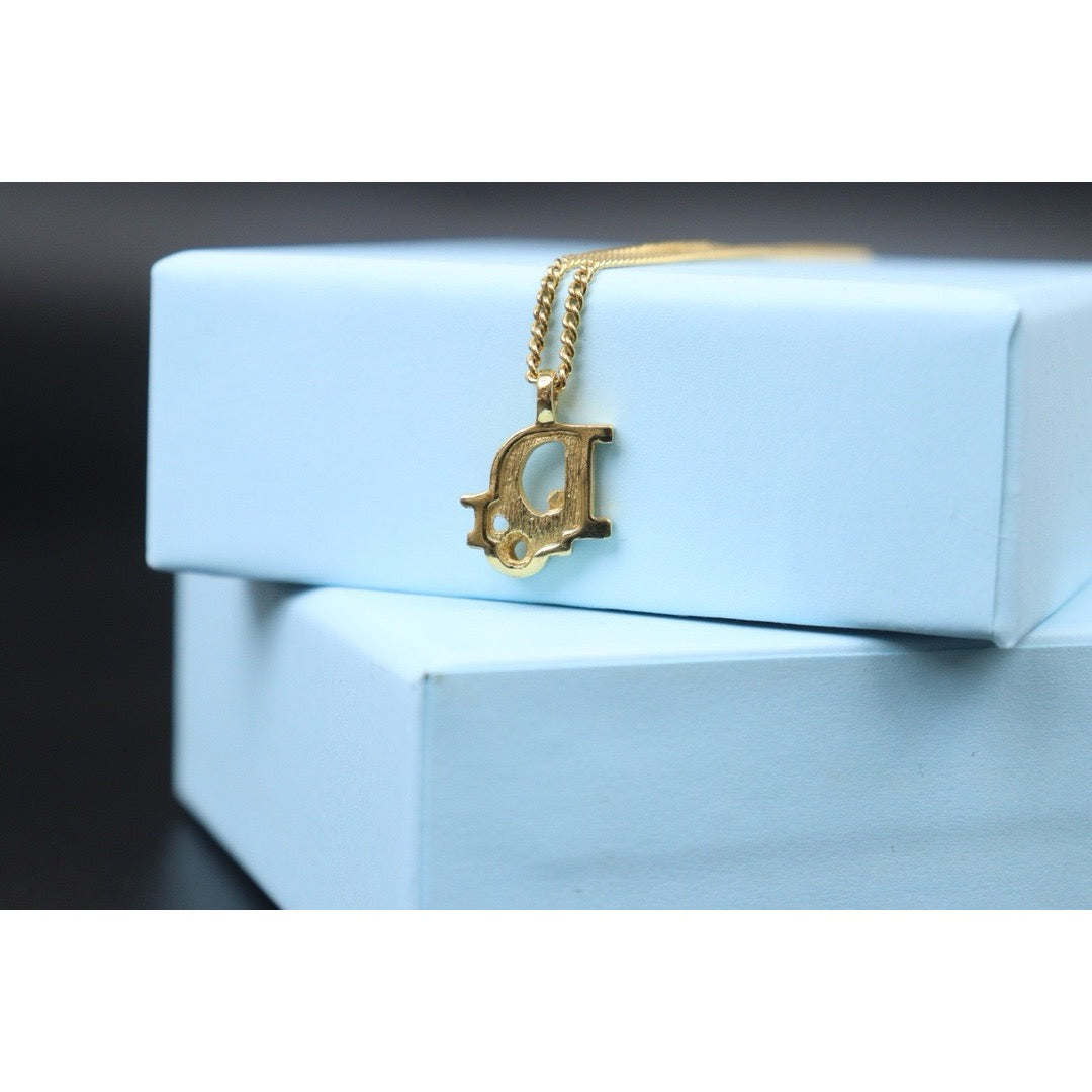 Very Good ( Rank A) | Dior Rhinestone Necklace |24092601