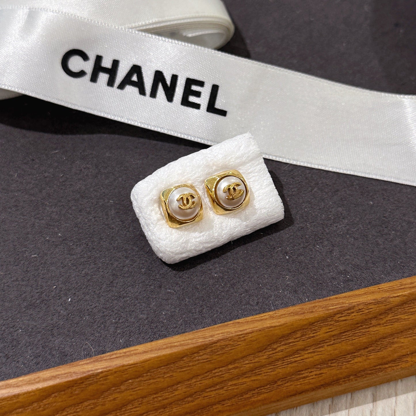 Chanel vintage earrings