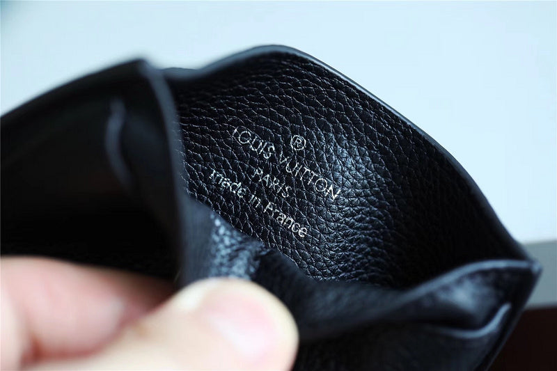 Franco Shops - Louis Vuittons - 9257