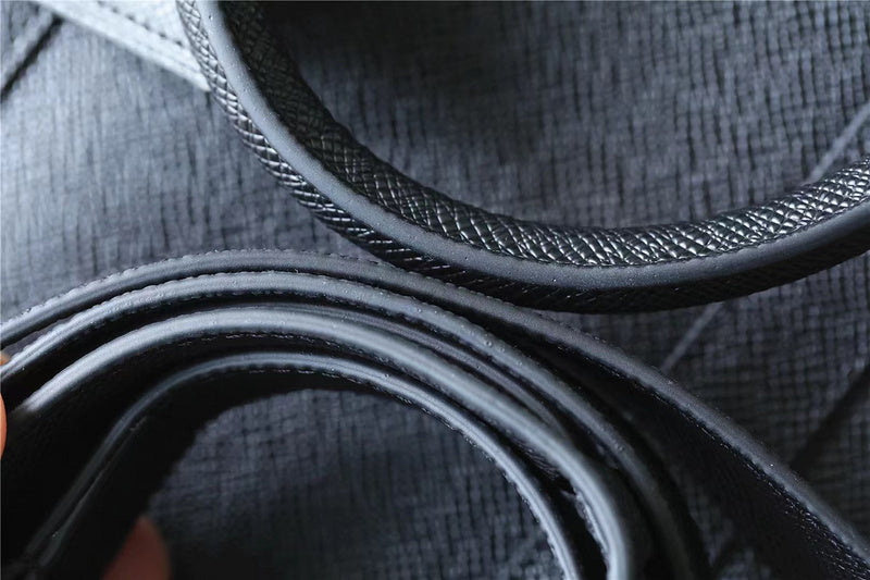 Franco Shops - Louis Vuittons - 9784