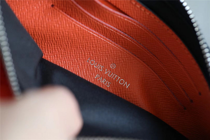 Franco Shops - Louis Vuittons - 9215