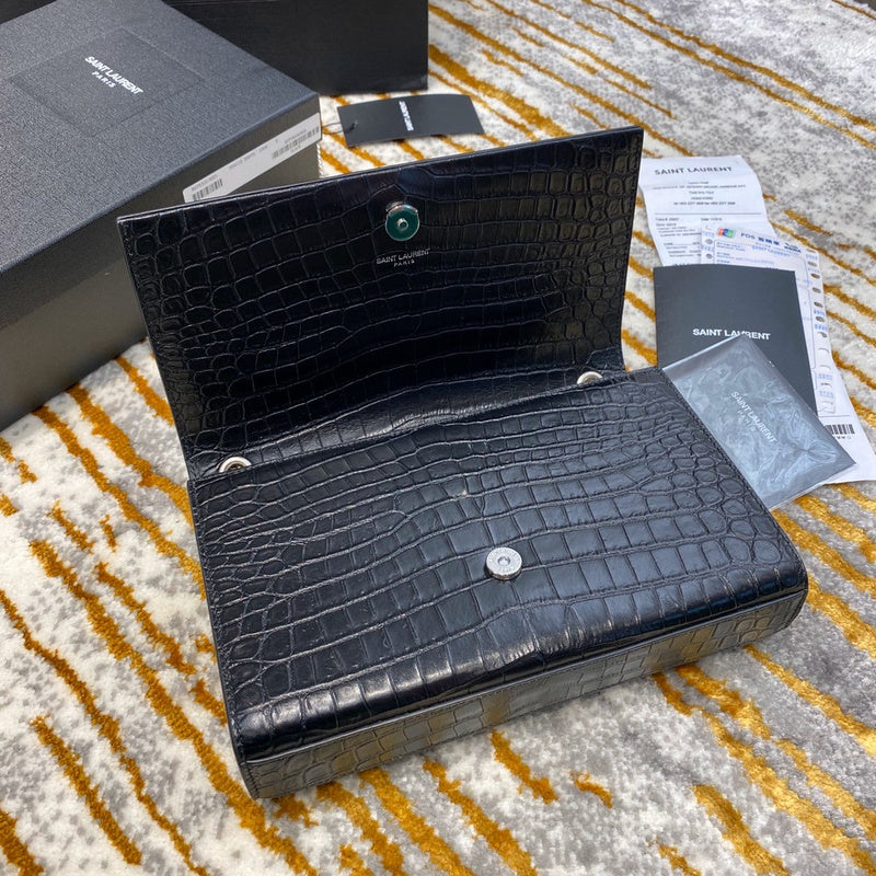 Yves Saint Laurent - Bags 270