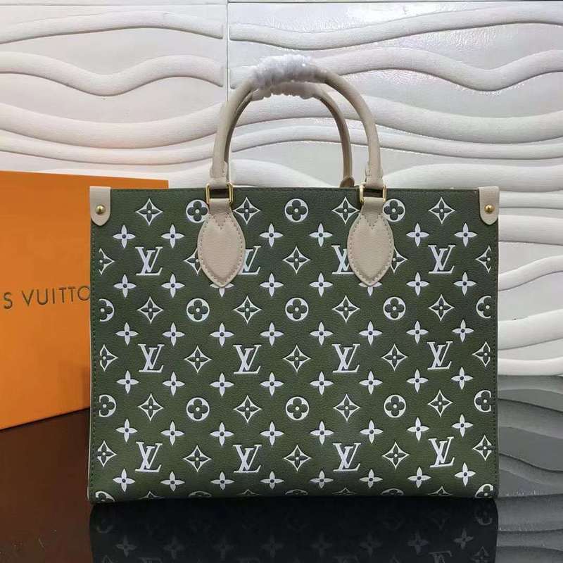 The Franco Shops - Louis Vuittons - 12058