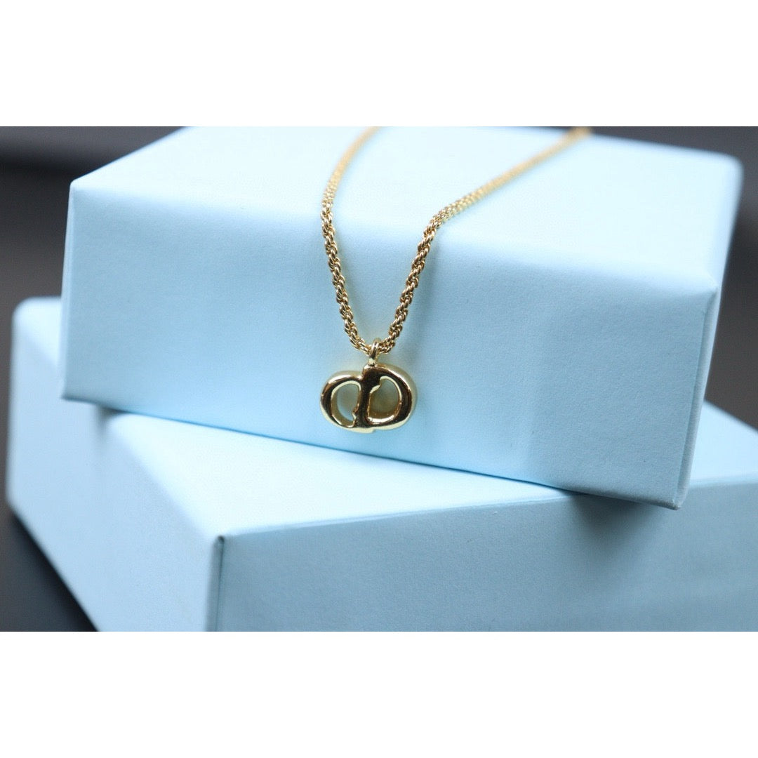 Very Good ( Rank A)| Dior CD Necklace Gold Plated |24072506
