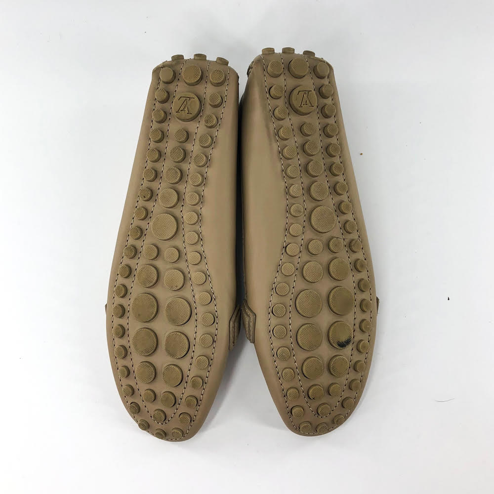 Louis-Vuitton LV Buckle Classic Two-toned Flats