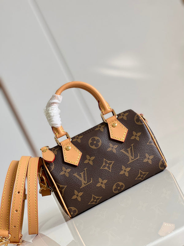 Franco Shops - Louis Vuittons - 15508