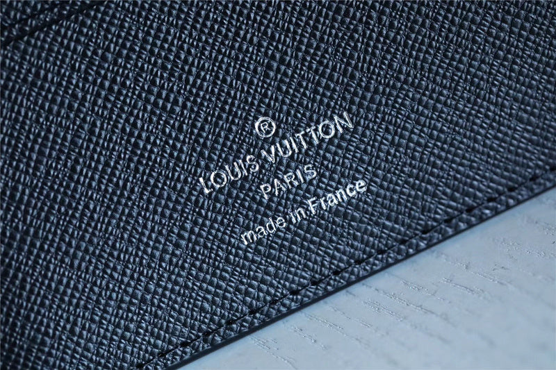 Franco Shops - Louis Vuittons - 10836