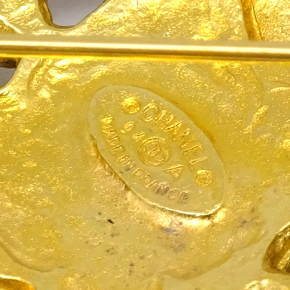 Chanel Plate Brooch Pin Gold 1133