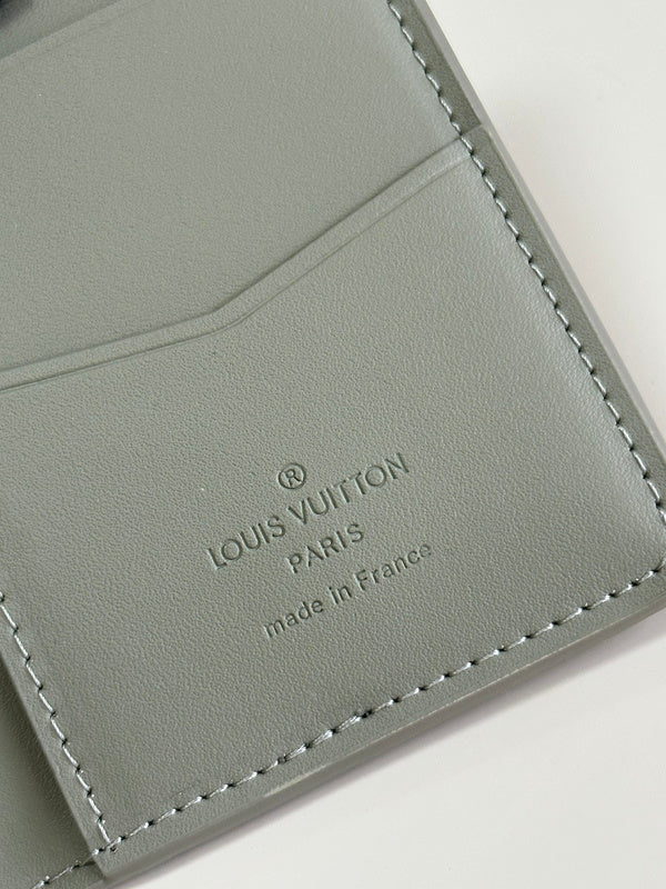 Franco Shops - Louis Vuittons - 15195