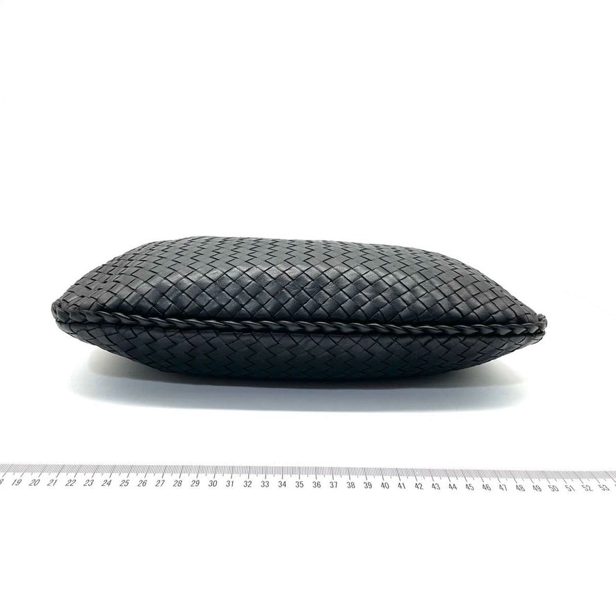 Bottega Veneta Intrecciato Hobo Bag Medium Black Lambskin leather