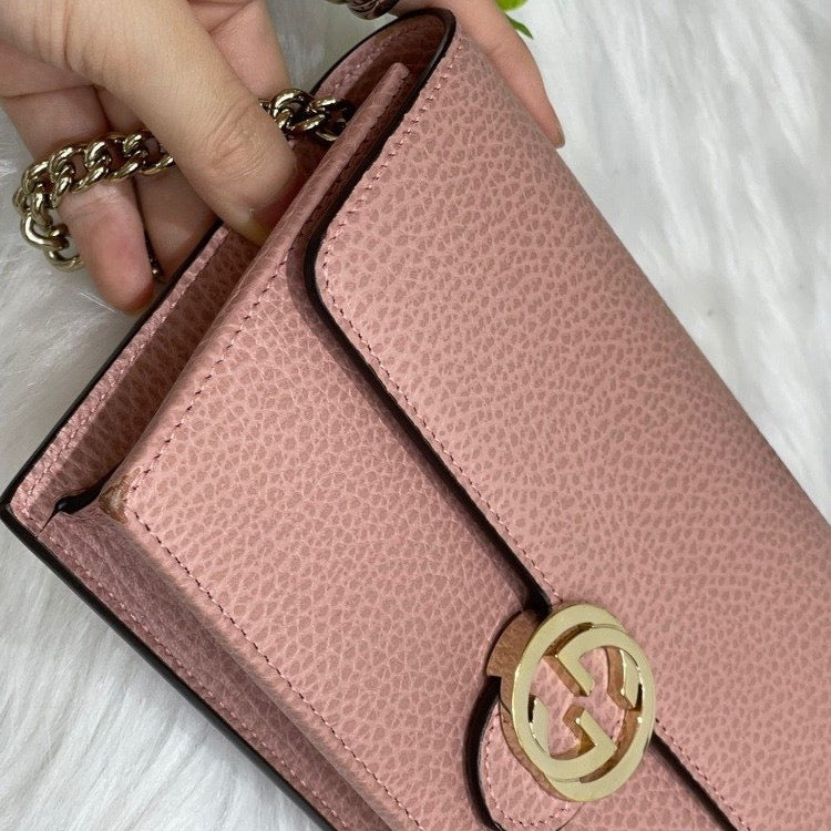 Gucci Interlocking G Wallet on Chain Leather Pink GHW