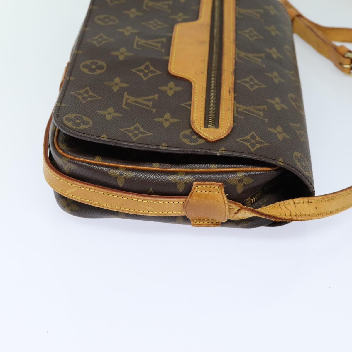 LOUIS VUITTON Monogram Saint Germain Shoulder Bag M51207 LV Auth 82842