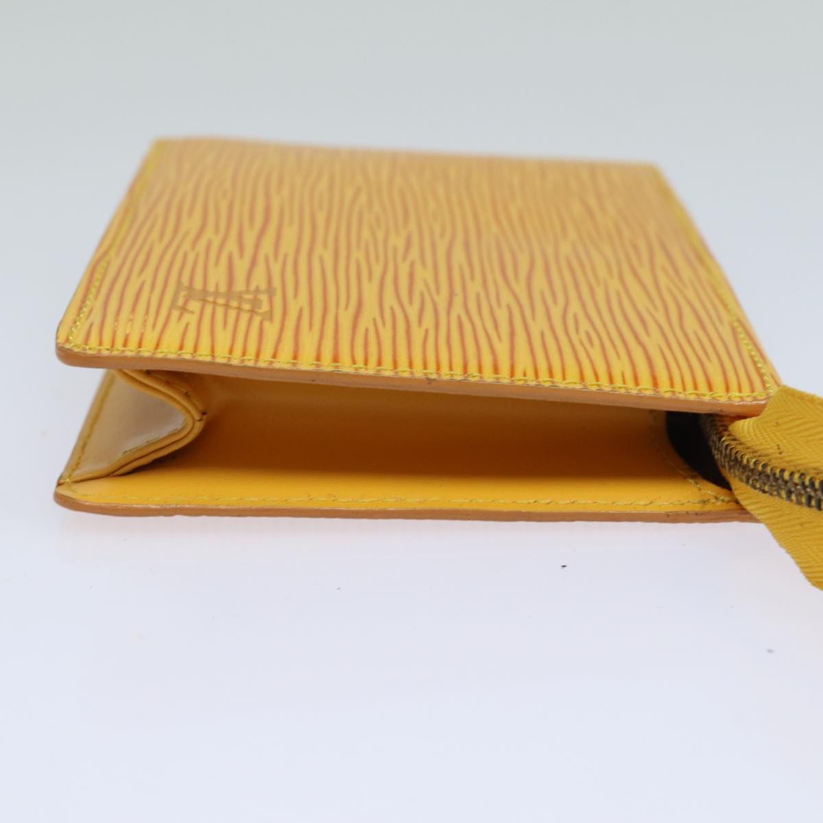 LOUIS VUITTON Epi Poche Toilette 15 Pouch Yellow LV Auth 84125