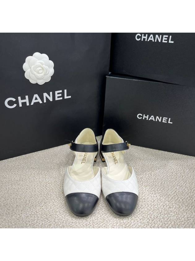 CC Logo Mary Jane Flat Black White Chanel