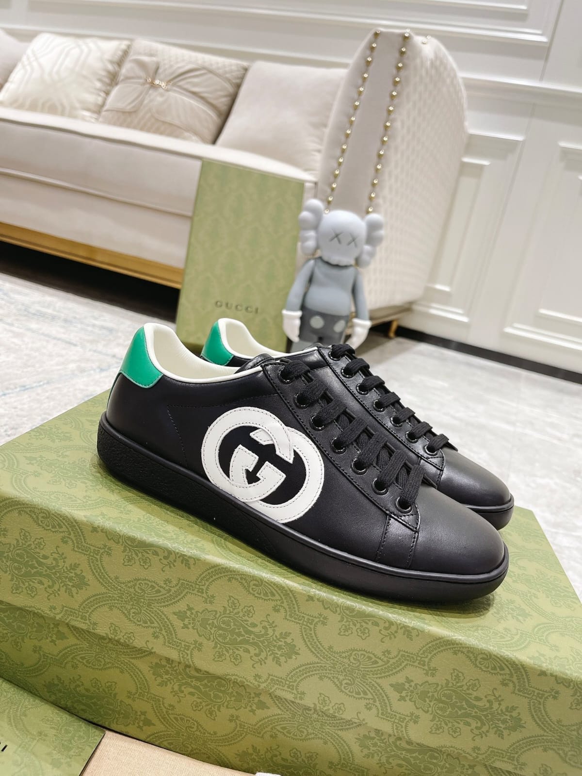 Gucci sneakers