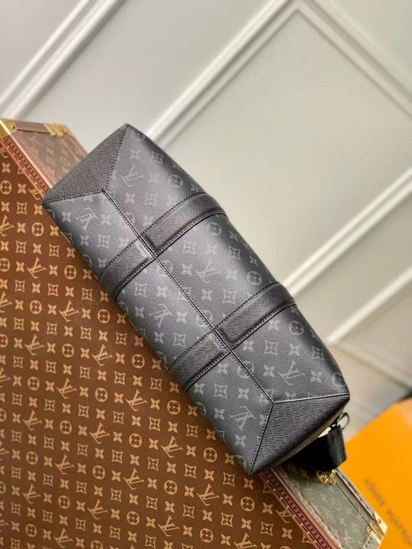 Franco Shops - Louis Vuittons - 15602