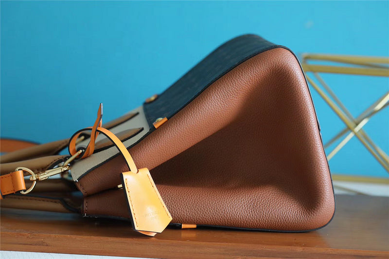 The Franco Shops - Louis Vuittons - 7757