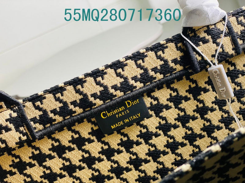 Christian Dior Bags Bags - The Tote 112
