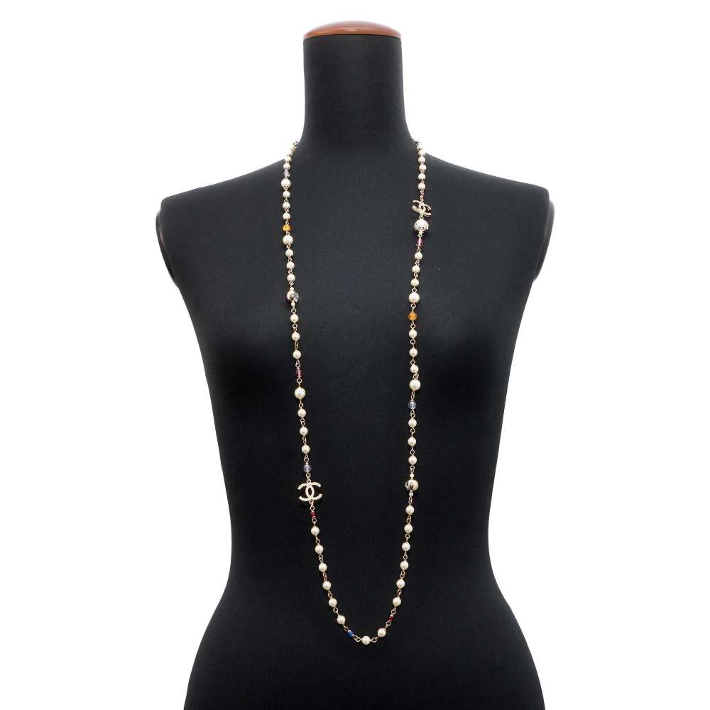 CHANEL CC Logo Faux Pearl Necklace Champagne Gold Metal