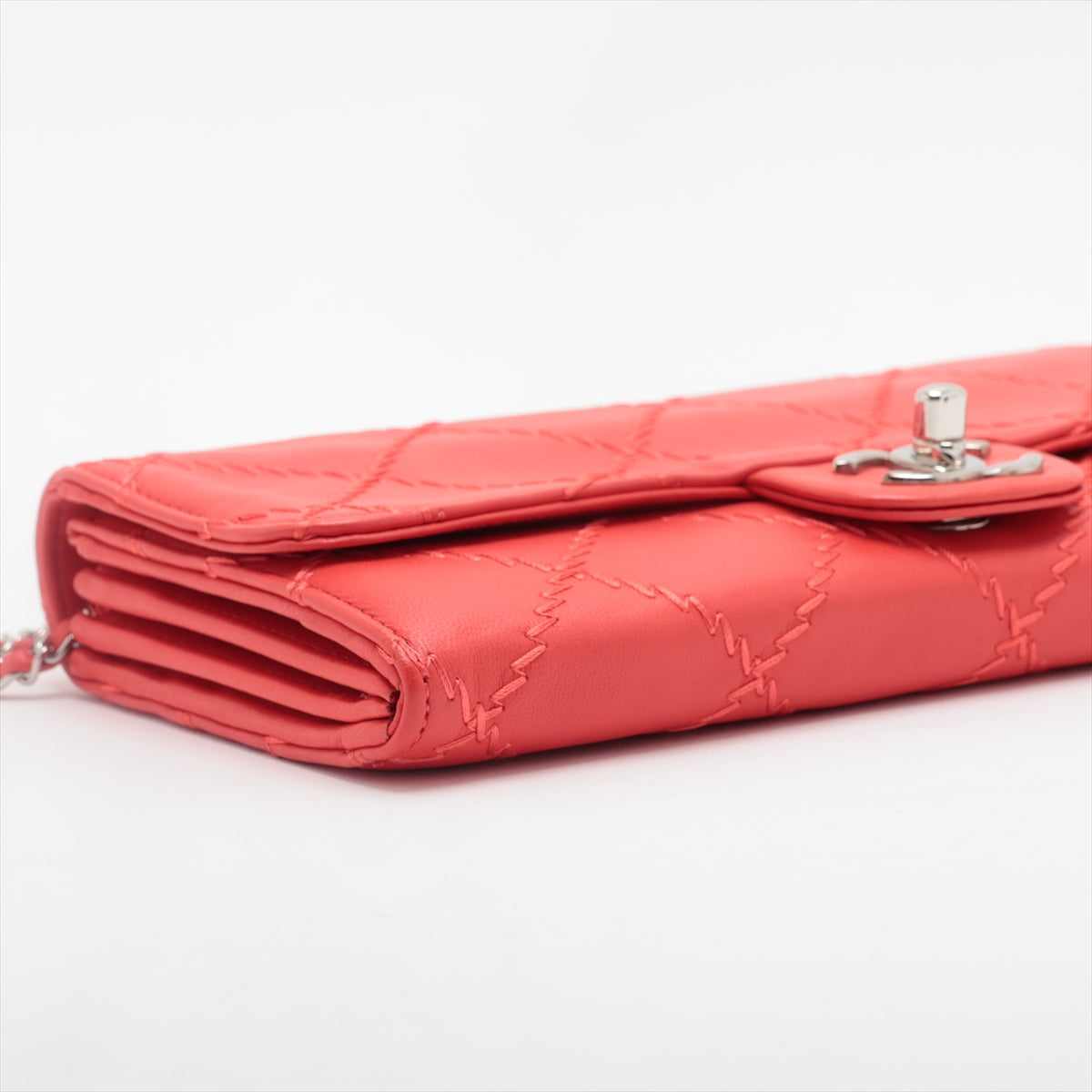 Chanel Ultra Stitch Chain Wallet Red Silver G 14th A50041