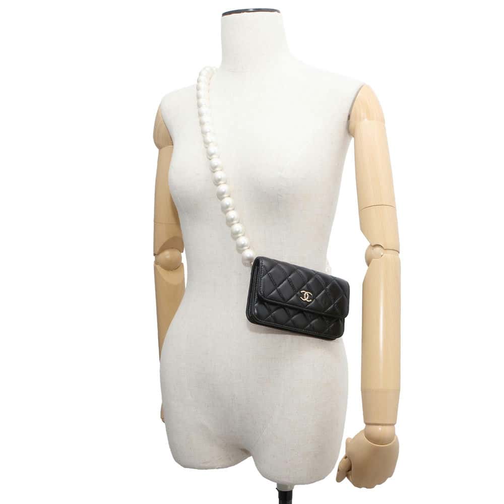 Chanel matelasse pearl chain wallet Black AP1839 Lambskin