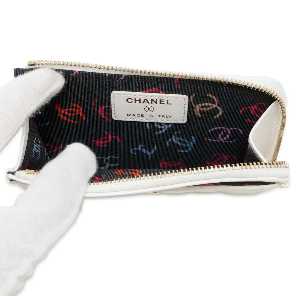 Chanel Matelasse Classic Zip Card Coin Purse White AP3179 Caviar Leather