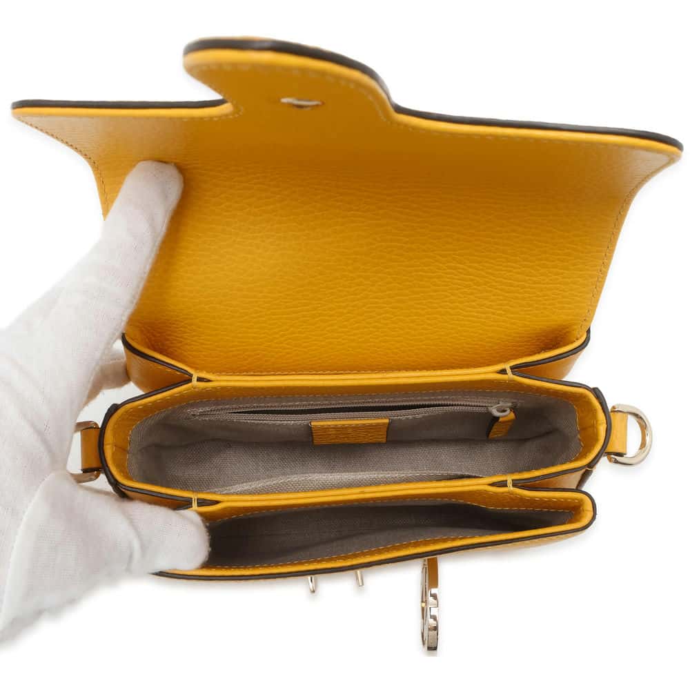 GUCCI Interlocking G ChainShoulder Bag Yellow 607720 Leather
