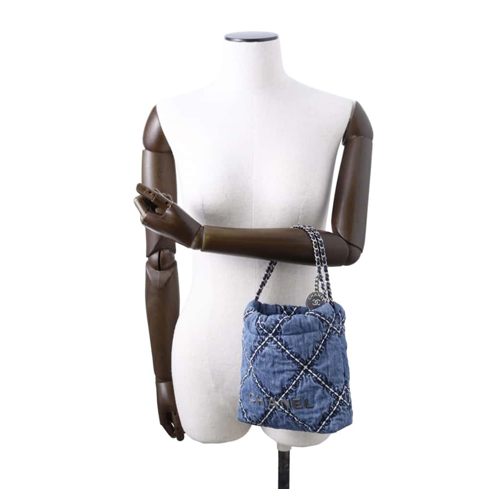 Chanel Chanel22 Stitch HandBag Blue AS3980 Denim Size Mini