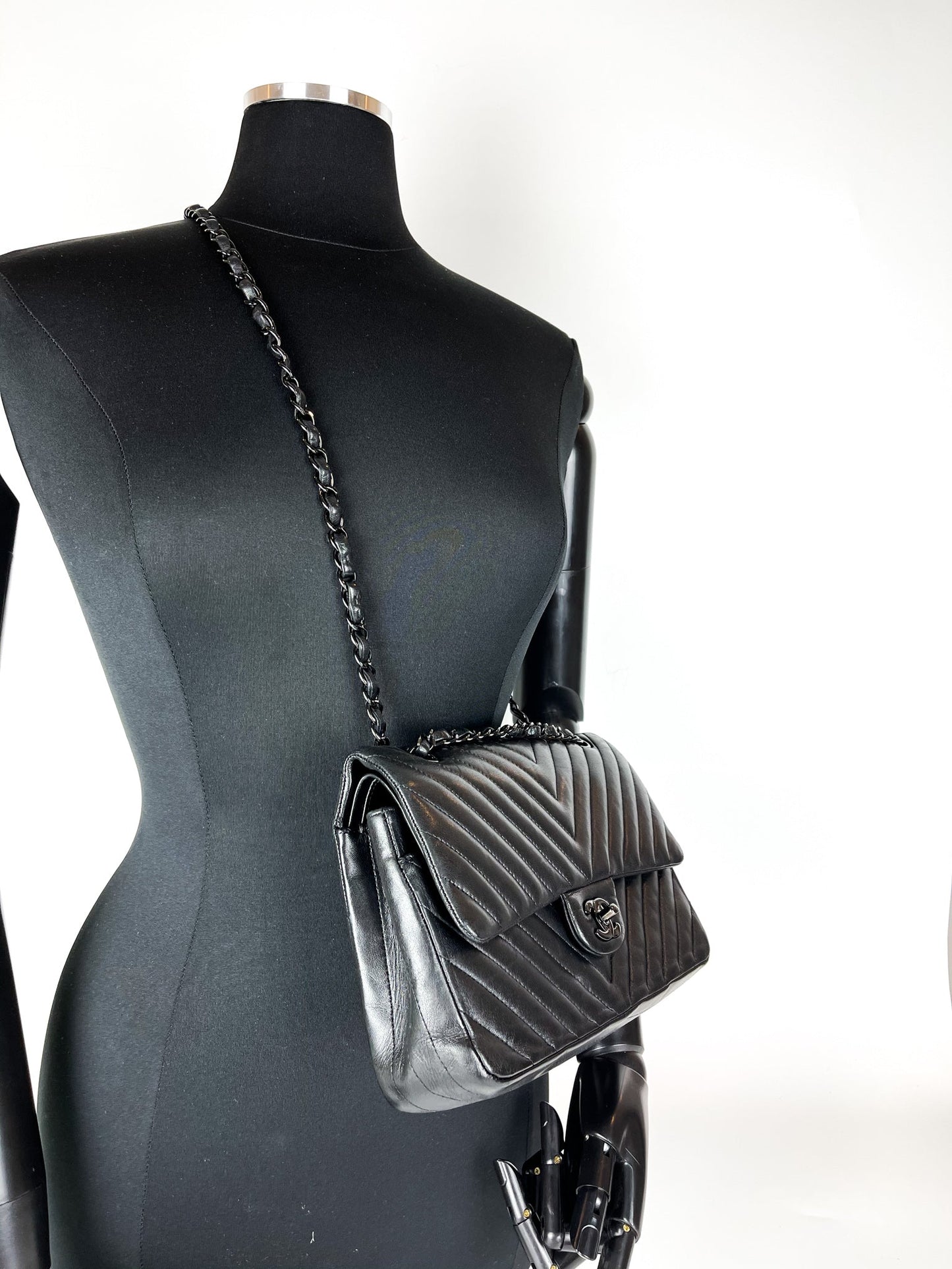Medium Classic Double Flap So Black Chevron Bag