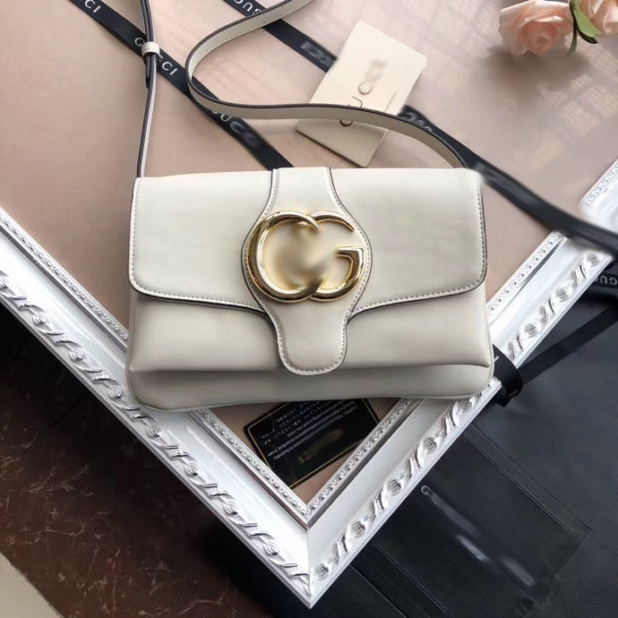 GC112 9.8x6.3x2.2inch