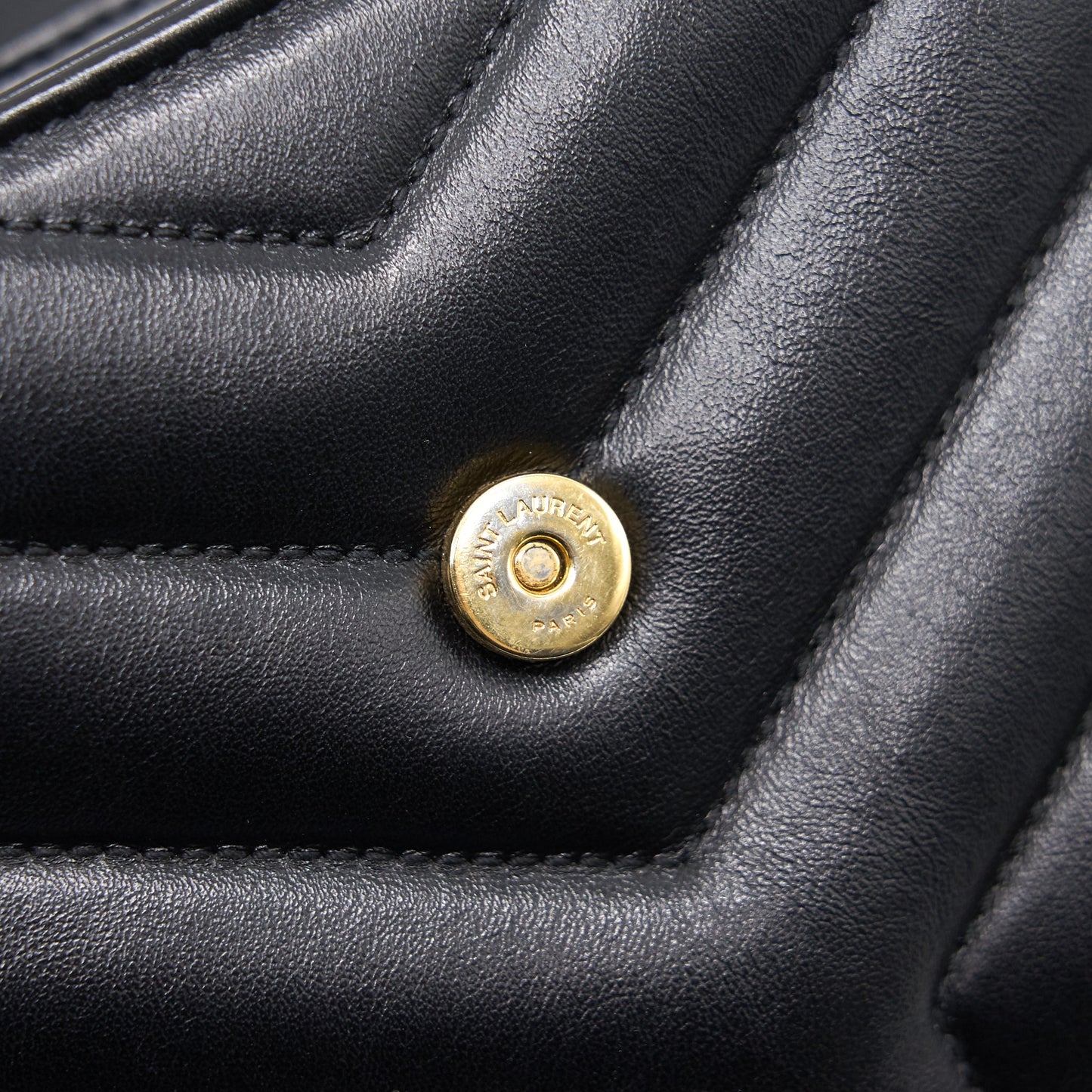 Saint Laurent So Black Envelope Wallet on Chain